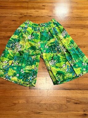 Vintage Green Hawaiian Floral Capris